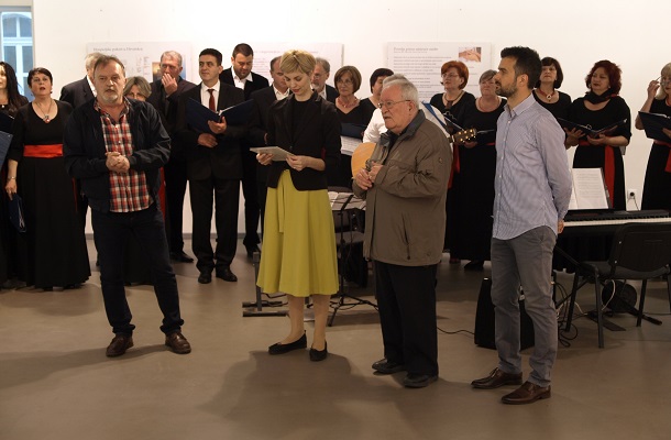 Otvorena izložba Medicina Sacra u Galeriji Sikirica 2