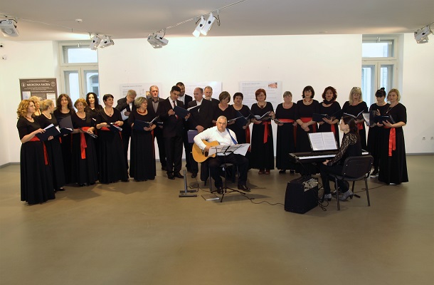 Otvorena izložba Medicina Sacra u Galeriji Sikirica 3