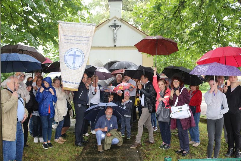 Tako blizu a tako daleko 7