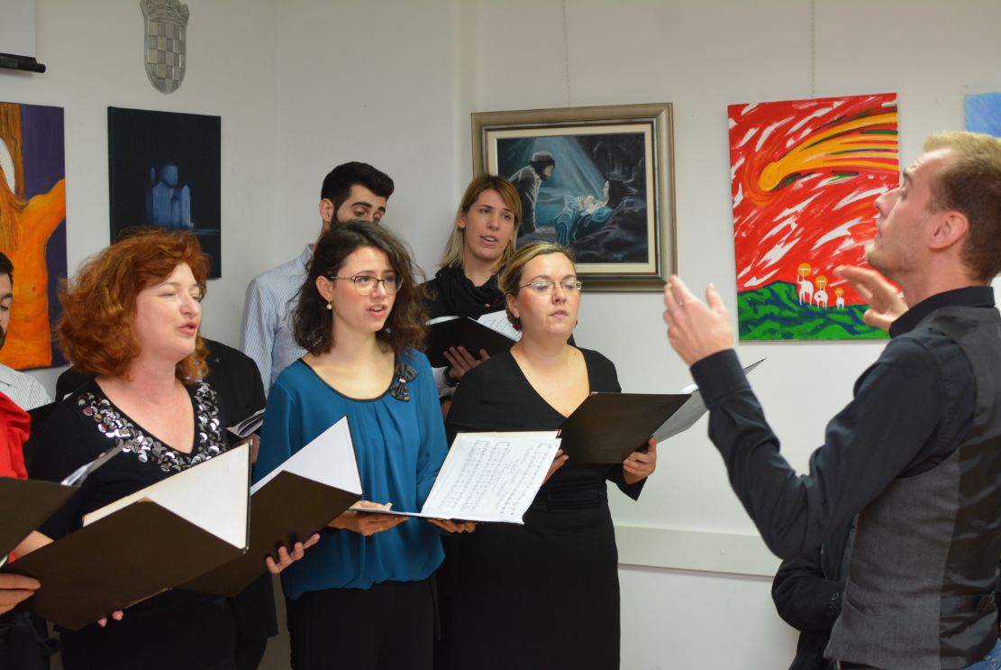 HKLD Božićna izložba 18 12 2019 21