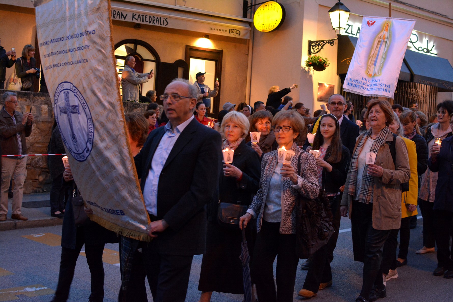 Zagrebačka procesija na svetkovinu Majke Božje od Kamenitih vrata HKLD 2019 31