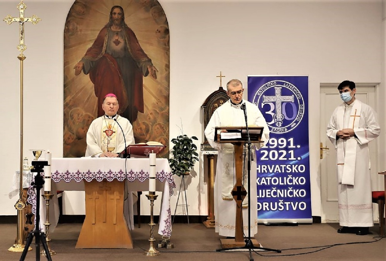 Foto: IKA Misa zahvalnica povodom 30. obljetnice Hrvatskoga katoličkoga liječničkoga društva