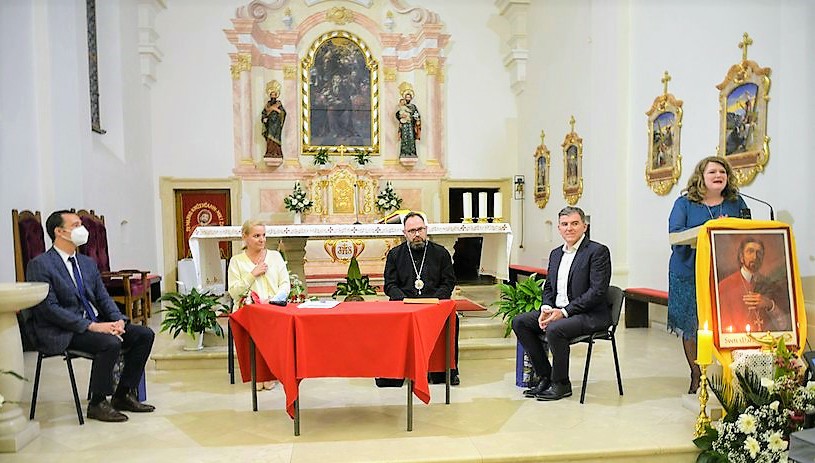 008 Okrugli stol Svetost i zdravlje