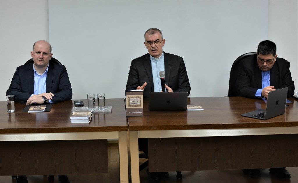 Predstavljanje Križnog puta s desnim razbojnikom prof. dr. Ivana Bodrožića