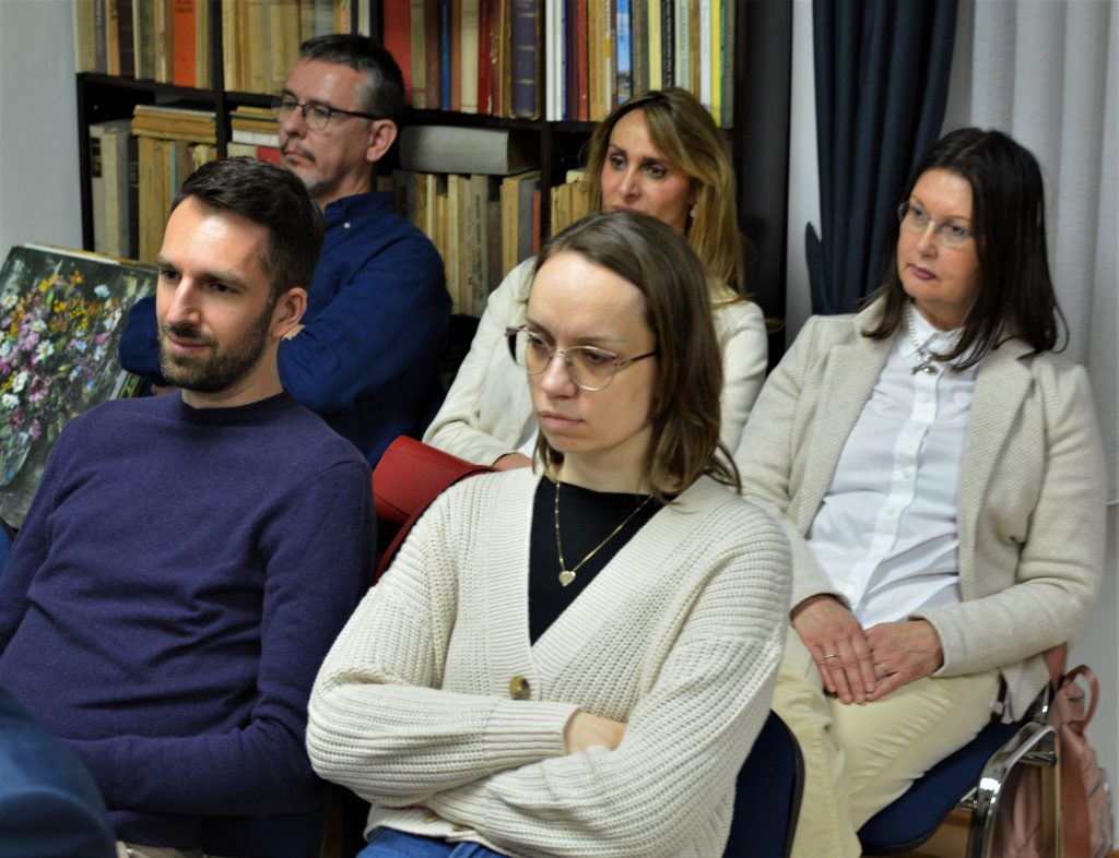 PREDSTAVLJANJE KRIŽNOG PUTA S DESNIM RAZBOJNIKOM PROF. DR. IVANA BODROŽIĆA