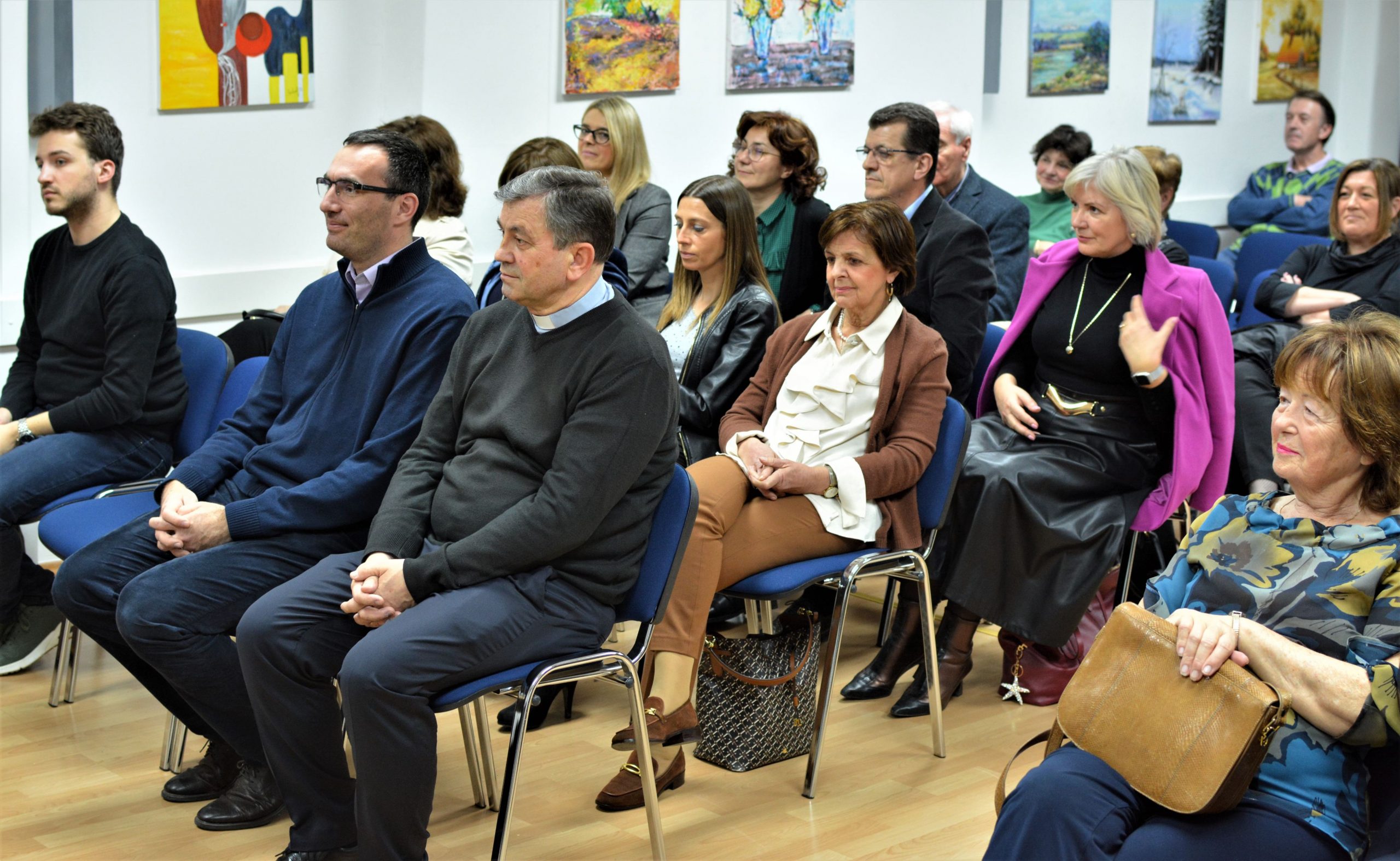 PREDSTAVLJANJE KRIŽNOG PUTA S DESNIM RAZBOJNIKOM PROF. DR. IVANA BODROŽIĆA